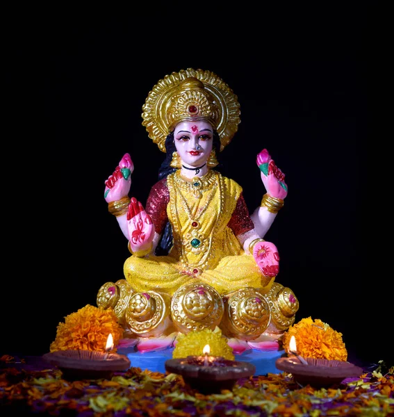 Lakshmi - Diosa hindú, Diosa Lakshmi. Diosa Lakshmi durante —  Fotos de Stock