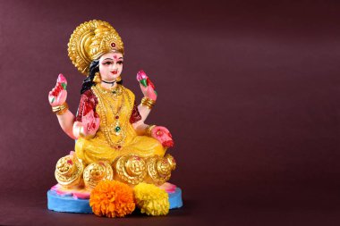 Lakshmi - Hindu tanrıçası, Tanrıça Lakshmi. Diwali Kutlamaları sırasında Tanrıça Lakshmi. Hint Hindu Işık Festivali Diwali