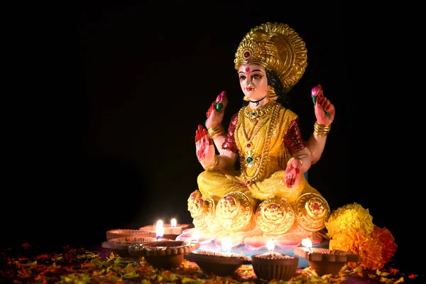 Lakshmi - Deusa hindu, Deusa Lakshmi. Deusa Lakshmi durante a celebração de Diwali. Indian Hindu Light Festival chamado Diwali — Fotografia de Stock