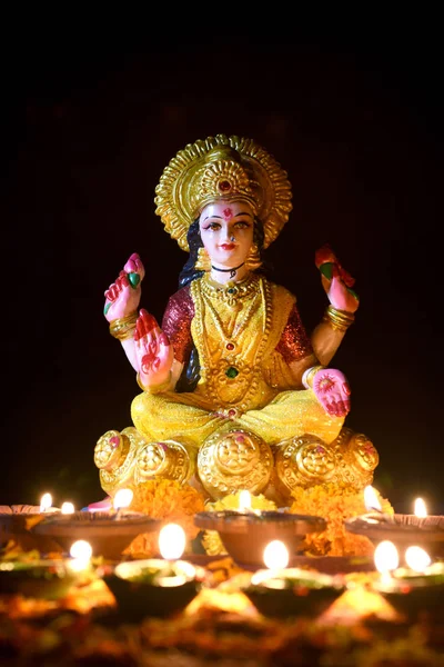 Lakshmi - Hindu goddess ,Goddess Lakshmi. Goddess Lakshmi during Diwali Celebration. Indian Hindu Light Festival called Diwali — ストック写真