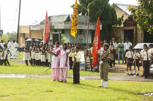 YAVATMAL, MAHARASHTRA, INDE, 15 AOÛT 2011 : Fête de l'indépendance célébrée à Yavatmal le 15 août 2011 à Yavatmal, Maharashtra, Inde . — Photo