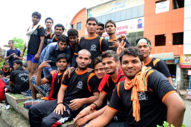 Amravati, Maharashtra, Hindistan - 24 Ağustos - Hindistan 'ın Maharashtra kentinde Tanrı Krishna' nın doğumunu kutlamak için Dahi Handi festivalinde 