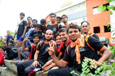 Amravati, Maharashtra, Hindistan - 24 Ağustos - Hindistan 'ın Maharashtra kentinde Tanrı Krishna' nın doğumunu kutlamak için Dahi Handi festivalinde 