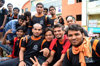 Amravati, Maharashtra, Hindistan - 24 Ağustos - Hindistan 'ın Maharashtra kentinde Tanrı Krishna' nın doğumunu kutlamak için Dahi Handi festivalinde 