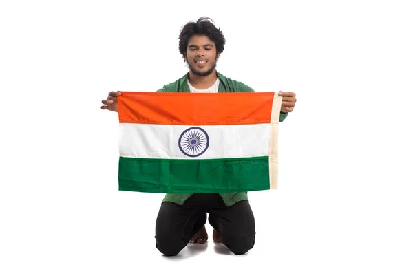 Jongeman Met Indiase Vlag Tricolor Witte Achtergrond Indiase Onafhankelijkheidsdag Indiase — Stockfoto