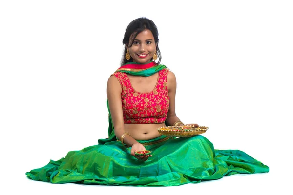 Portrait Indian Traditional Girl Holding Diya Girl Celebrating Diwali Deepavali — Stock Photo, Image