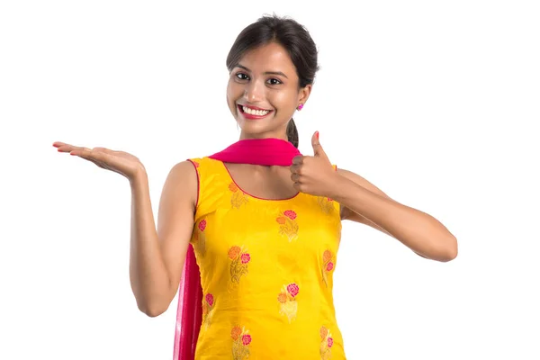 Beautiful Girl Holding Presenting Something Hand Happy Smiling — Stock Photo, Image