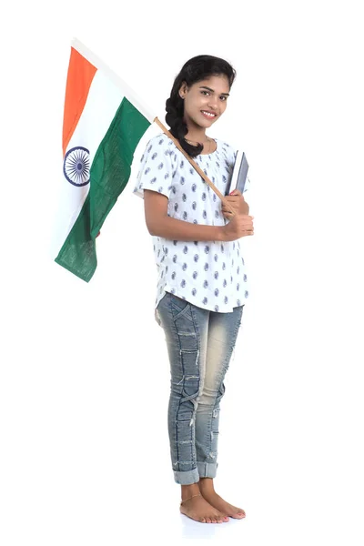 Chica Con Bandera India Tricolor Libro Sobre Fondo Blanco Día —  Fotos de Stock