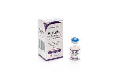 Prag, Çek Cumhuriyeti - 14 Nisan 2020: Vistide, öncelikle AIDS 'li kişilerde sitomegalovirüs (CMV) tedavisinde kullanılan enjekte edilebilir bir antiviral ilaçtır.