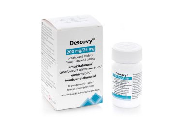 Prag, Çek Cumhuriyeti - 14 Nisan 2020: PrEP için DESCOVY (maruz kalma öncesi önlemi), HIV riski bulunan yetişkinler ve gençler için günlük bir reçeteli ilaçtır.
