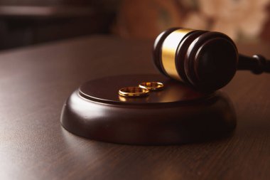 Tokmak yargıç karar