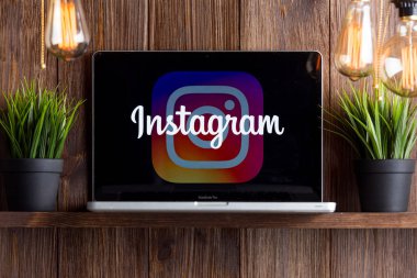 Tula Rusya dizüstü bilgisayardaki 16.01.20 Instagram izole edildi.