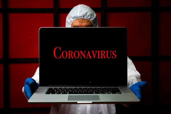 Coronavirus on the laptop screen. Deadly virus raging in China — Stok fotoğraf