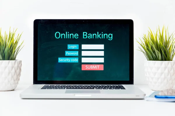 Коммерческая концепция электронного банкинга — стоковое фото
