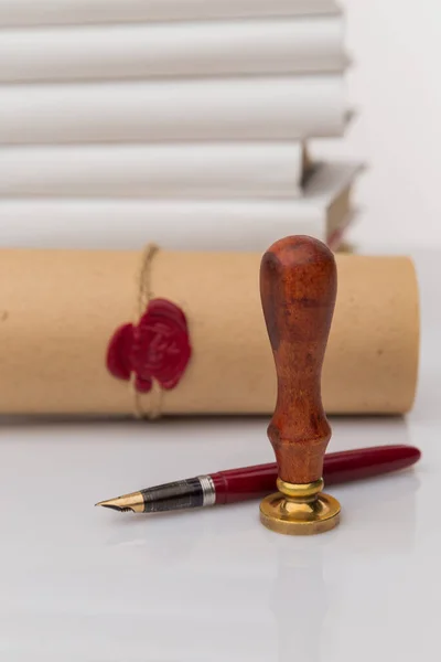 Notarys public pen and stamp on testament and last will. Notary public tools — Stock Photo, Image