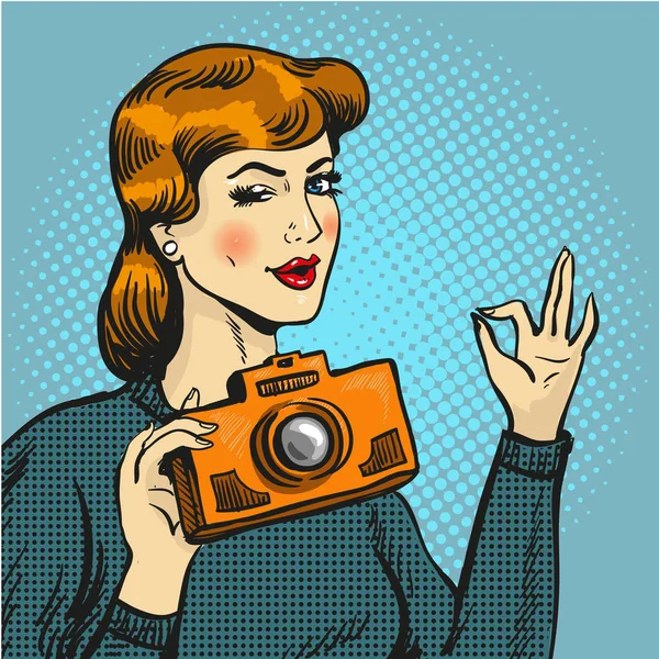 Ilustración vectorial de la mujer tomando fotos en estilo pop art . — Vector de stock