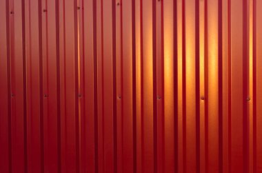 Metalik kırmızı oluklu arka plan