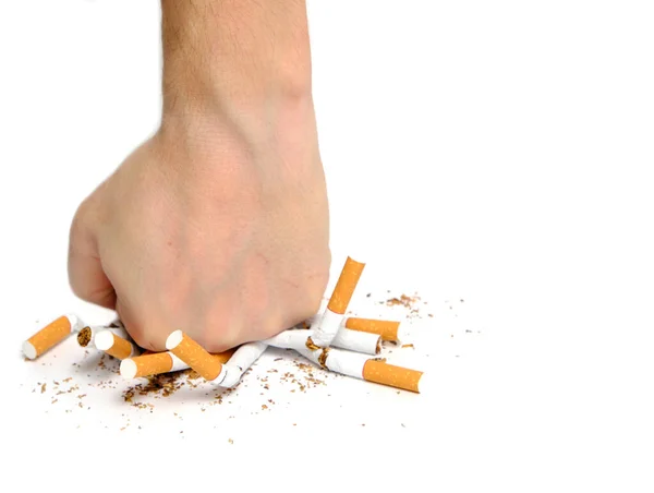 Homme Écrase Les Cigarettes Avec Son Poing Refusant Fumer Sur — Photo