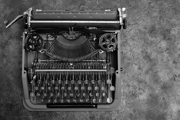 Oud Vintage Typemachine Zwart Wit Beeld Het Uitzicht Vanaf Top — Stockfoto