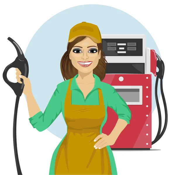 Газова станція жінка-працівник, що тримає бензиновий насос, що стоїть поруч з дозатором палива — стоковий вектор