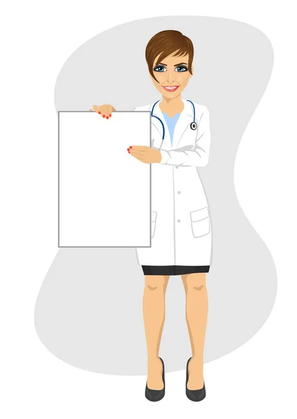 年轻的女医生拿着空的空白板 — 图库矢量图片