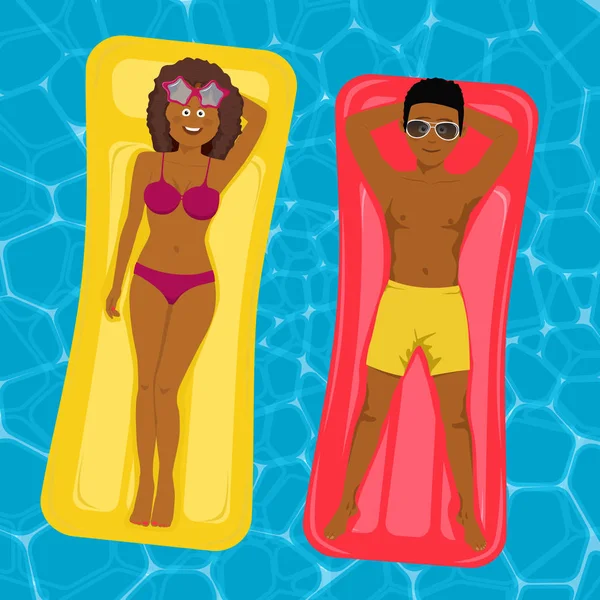 Afrikanisches amerikanisches Paar schwimmt auf aufblasbaren Matratzen im Schwimmbad — Stockvektor