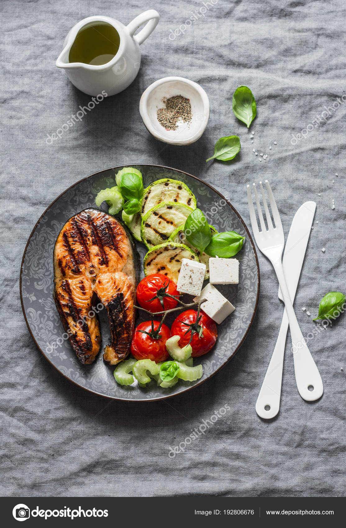 Gegrillter Lachs Mit Frischem Ingwer — Rezepte Suchen