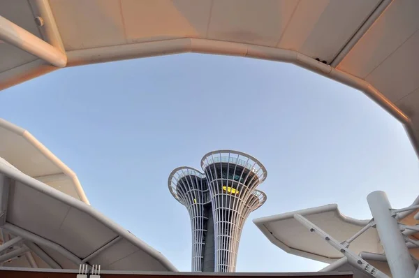 Αττάλεια, Τουρκία - 16 Ιουνίου 2016: Η Expo πύργος στο Expo-2016. Στέκεται 100.7 μέτρα ύψος. — Φωτογραφία Αρχείου