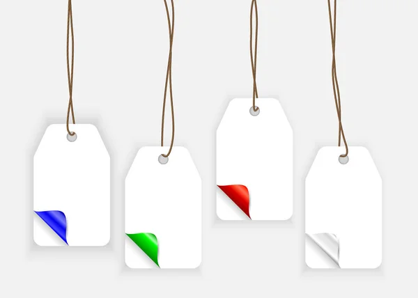 Curle köşeli gerçekçi tarzda kağıt etiket kümesi. Alışveriş etiket şablon gri bckground izole. Reklam satış ve indirimler kavramı. Mock-up Hediyelik Etiketler için