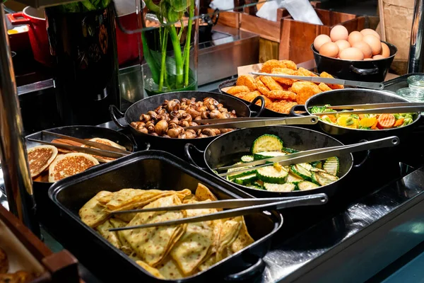 Güzel Otel Kahvaltı Büfesi Konsepti