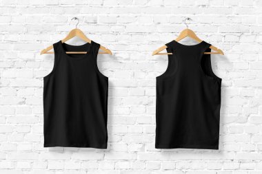 Siyah Tank Üstü, ahşap askıda, ön ve arka tarafta. 3B Hazırlama.