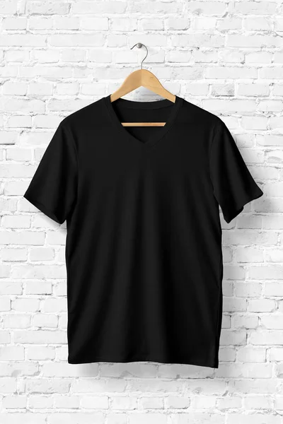 Zwart Neck Shirt Mock Houten Hanger Vooraanzicht Weergave — Stockfoto