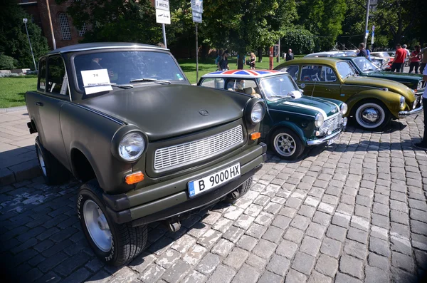 Retro-Auto auf Oldtimer-Parade 2016 am 11. Juni 2016 in Sofiq, Bulgarien. — Stockfoto