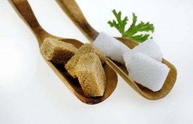 Esmer ve beyaz şeker