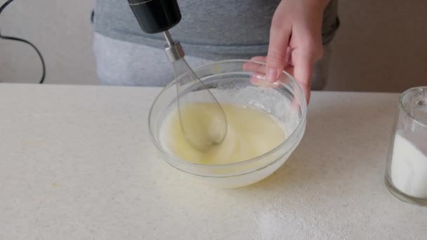 Woman Kitchen Mixer Whips Egg Whites Electric Mixer Beats Girls — Stock Video