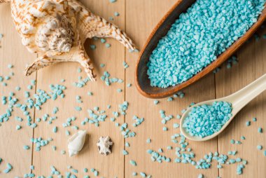 Çiçek ve arka plan üzerinde havlu ile Spa ayarı.