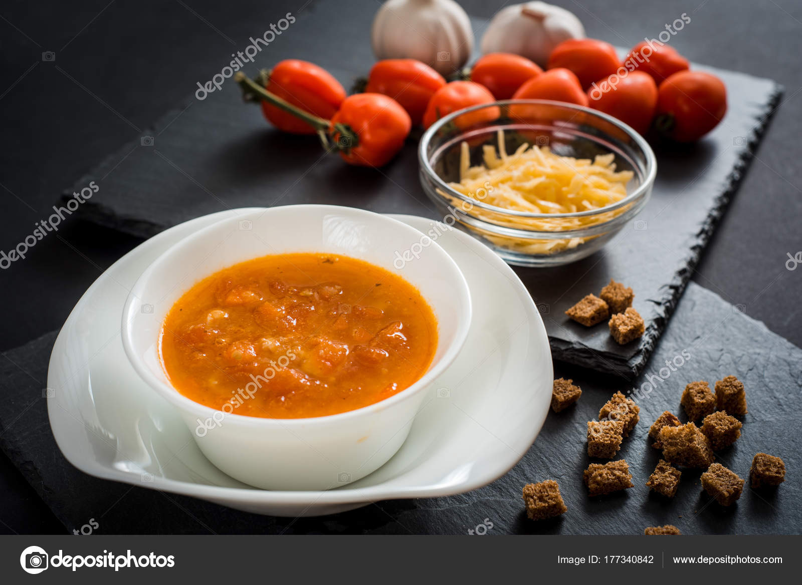 Томатный суп с сыром и чесноком — 5