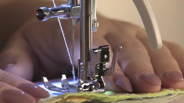 Work Sewing Machine Seamstress Sews Stitching — Stock Video