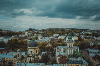  Lviv şehir mimarisi