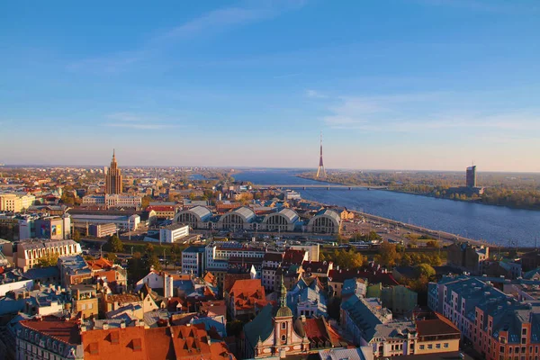 Riga, Letonya - Old Town gökyüzü görünümü