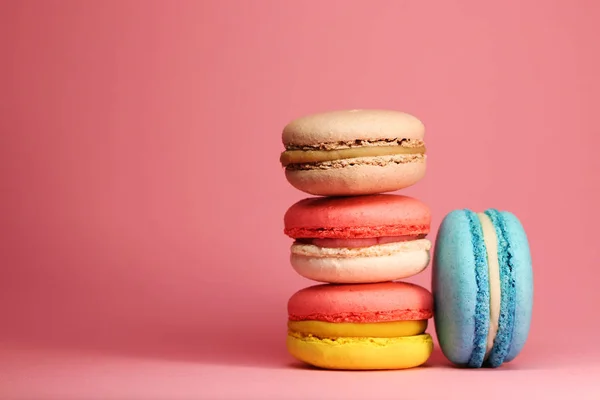 Helle Food Fotografie Von Makronen Auf Rosa Hintergrund — Stockfoto