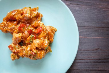 Mavi tabakta et güveç