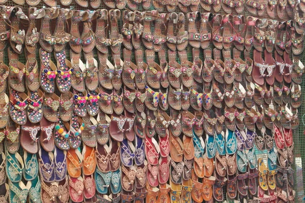 Large Choix Chaussures Été Sur Marché Vaisselle — Photo