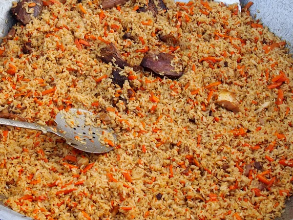 Pilaf Con Carne Rame Ghisa Pani — Foto Stock