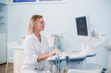 Ultrason makinesi, doktorlar el usg soruşturma Uscg