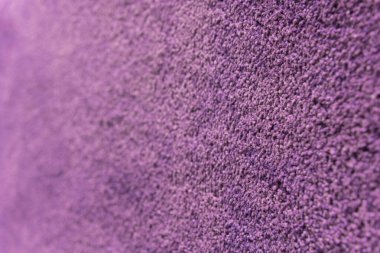 Mor yün halı yakın çekim