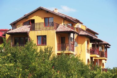 Küçük otel Bulgaristan Balkan dağ yaz tatil beldesi St. Vl