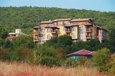 Küçük otel Bulgaristan Balkan dağ yaz tatil beldesi St. Vl