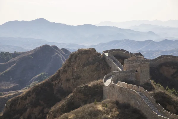 Den majestetiske kinesiske mur – stockfoto