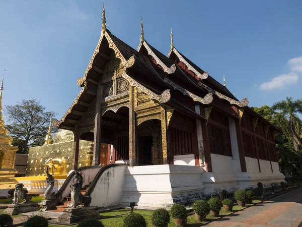 Παλιά Ταϊλάνδης Παρεκκλήσι Ναός «sing Pra» με ταϊλανδέζικη τέχνη — Φωτογραφία Αρχείου